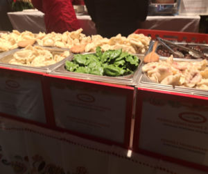 Jarmark Bożonarodzeniowy 2025 na Rynku Głównym w Krakowie. Jedzenie drogie jak nigdy