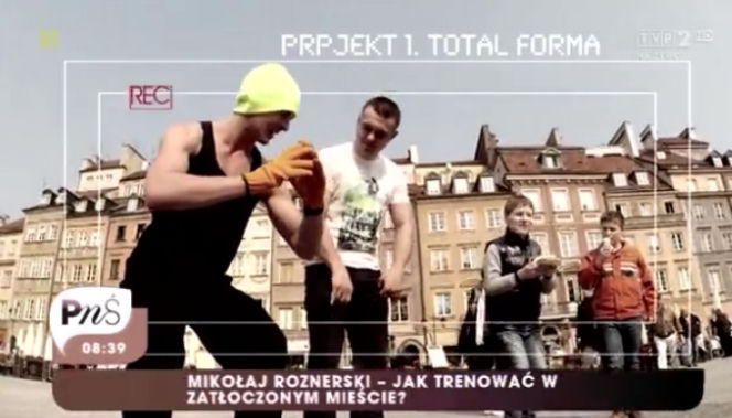 Mikołaj Roznerski - Pytanie na śniadanie