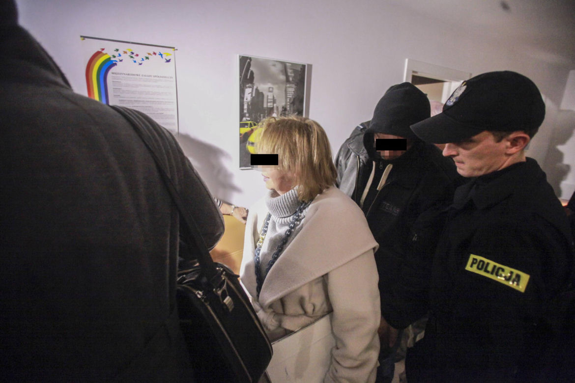 Prezes wielkiej warszawskiej spółdzielni skazana. A z nią znany prawnik i prezenter