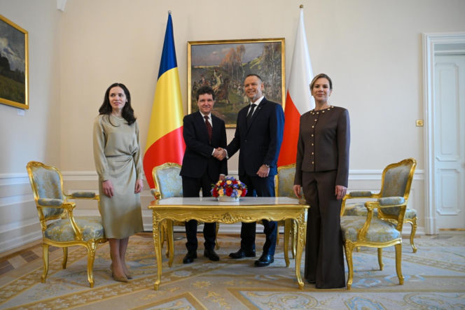 Marta Nawrocka w niecodziennej odsłonie w Rumunii. Postawiła na zaskakujące połączenie