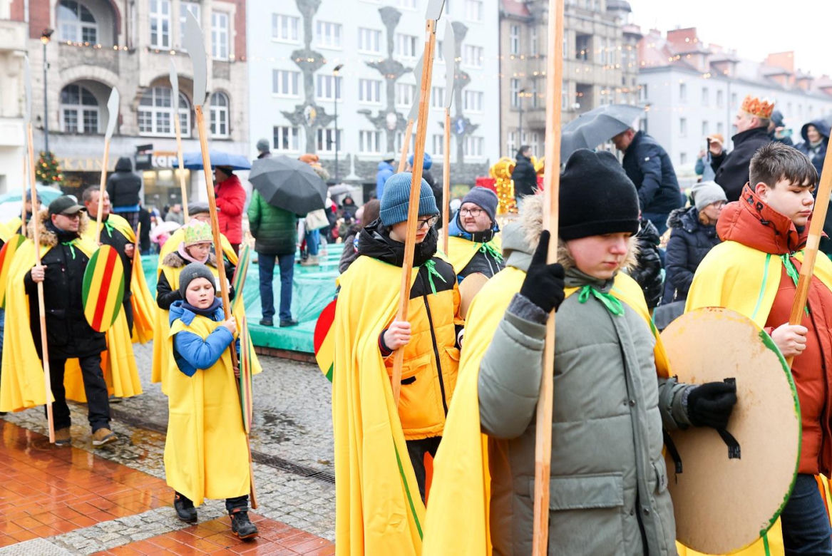 Orszak Trzech Królu 2024 w Bytomiu