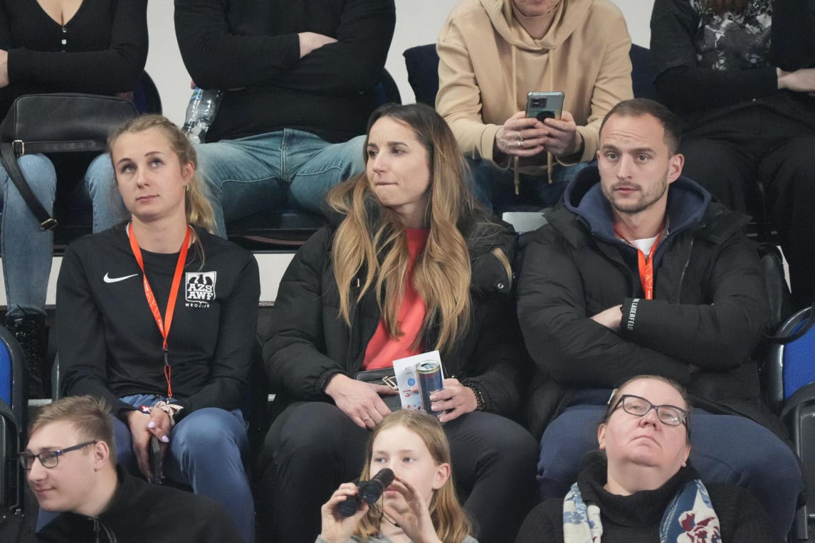 Halowe Mistrzostwa Polski 2025 w Arenie Toruń. Zdjęcia kibiców z trybun i sportowców