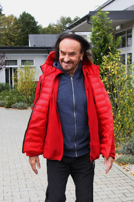 Stan Borys  zaczął chodzić, mówić chce śpiewać