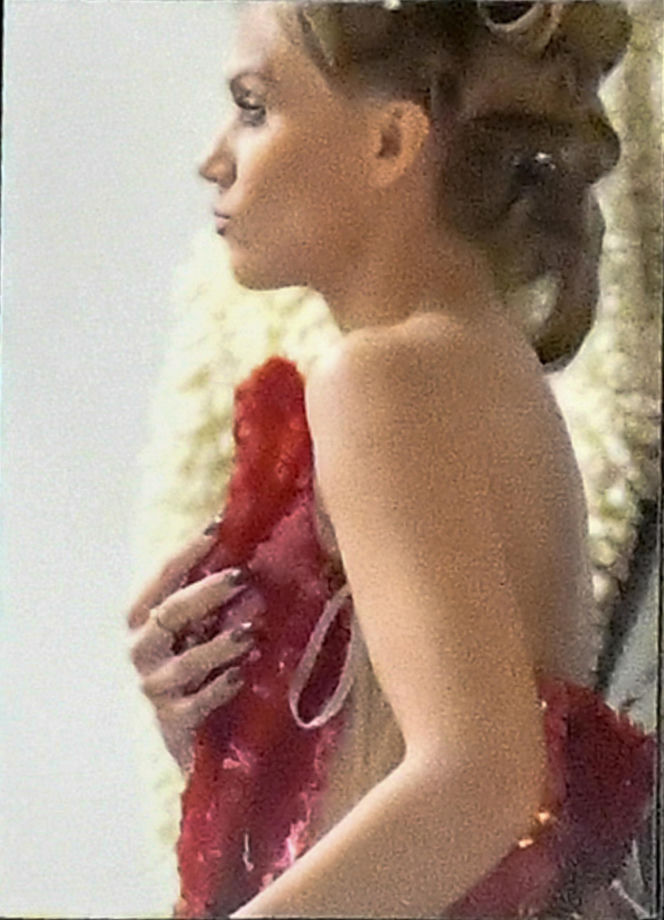 Agnieszka Kaczorowska w wałkach na głowie. Tak szykowała się na ramówkę TVP