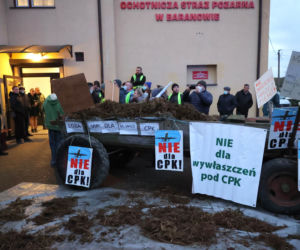Chcą nas kupić za 5 zł! Mieszkańcy mówią „nie” budowie CPK