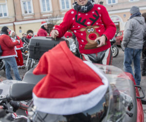 MotoMikołaje 2015 Lublin: Motocykliści z prezentami dla dzieci