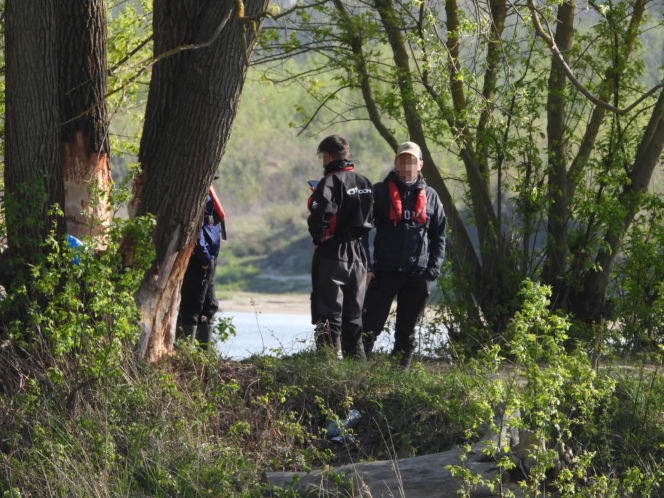 Jednego dnia z Wisły wydobyto dwa ciała.