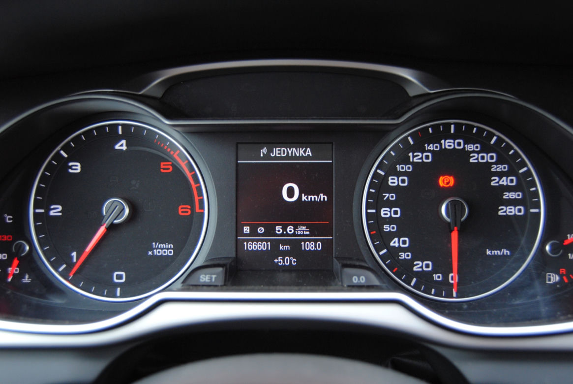 Audi A4 Avant B8 2.0 TDI CR