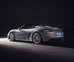 Porsche 718 Spyder i 718 Cayman GT4 z 4-litrowym bokserem