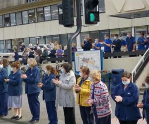POLSKI bohater ratował chorych na Covid. Choroba zabiła go tuż przed przyjęciem szczepionki. Żałoba w Dorset