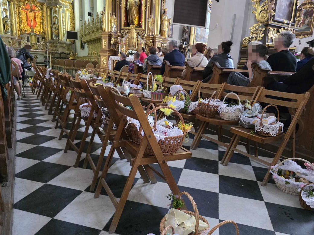 Wielkanocne święcenie pokarmów
