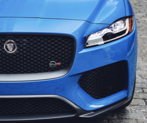 Jaguar F-Pace SVR