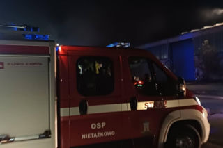 Kolejny pożar na terenie zakładu recyklingu w Przysiece Polskiej niedaleko Kościana