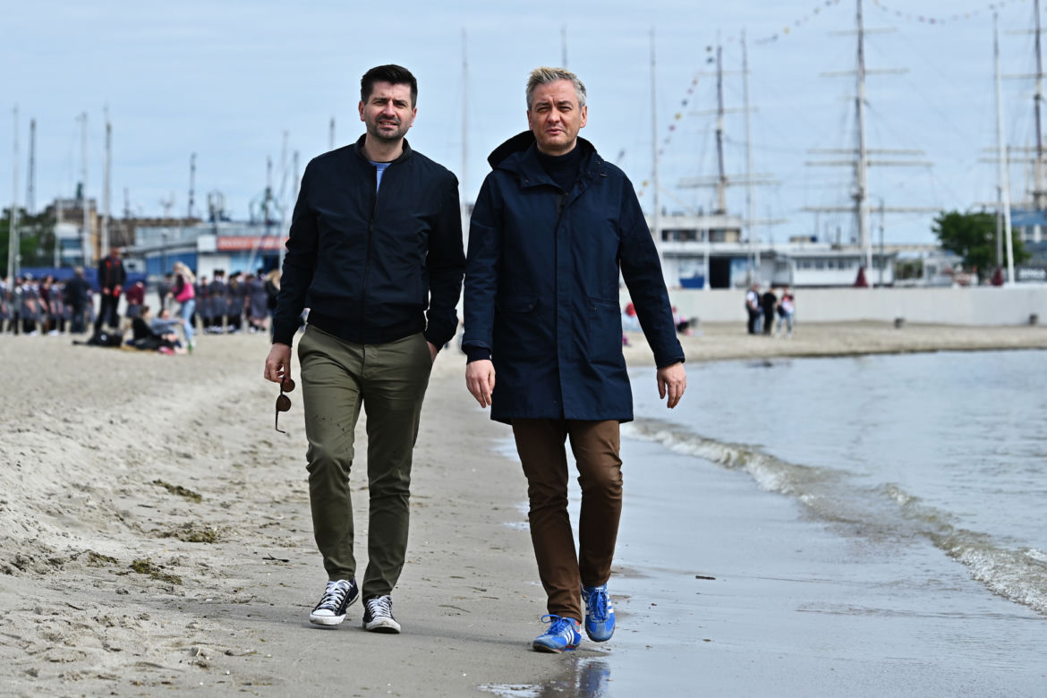 Robert Biedroń i Krzysztof Śmiszek będą mieli dziecko?