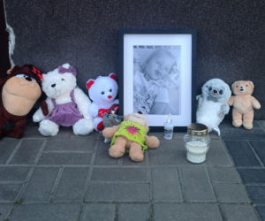 Format: 3-letnia Emilka stała się dla matki balastem. Gdy umierała, Klaudia G. imprezowała nad morzem