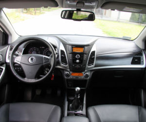SsangYong Korando 2.0 4WD Sapphire