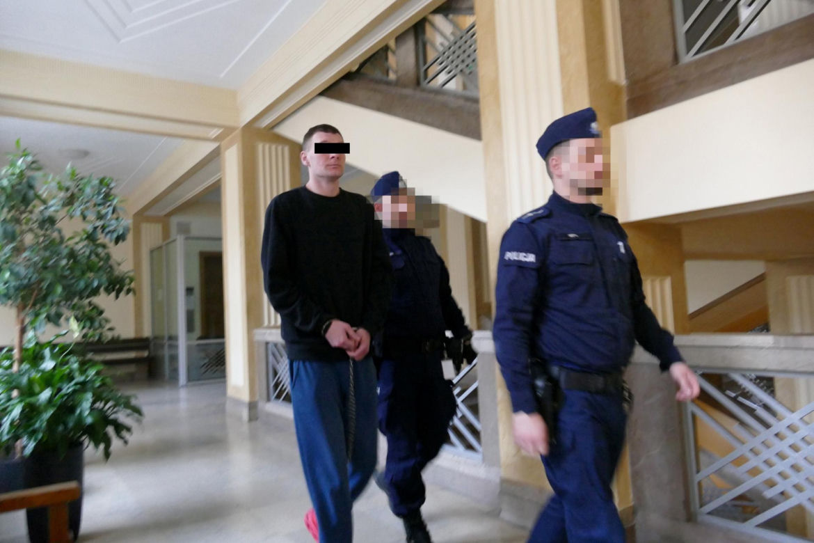 Michał jest inwalidą, bo kolega skatował go nożycami