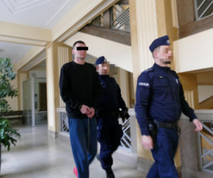 Michał jest inwalidą, bo kolega skatował go nożycami