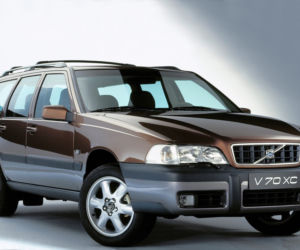 Volvo zapowiada V90 Cross Country!
