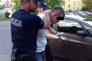 Puławy: Potrącił matkę z dziećmi i uciekł. Miał prawie 2 promile [ZDJĘCIA]