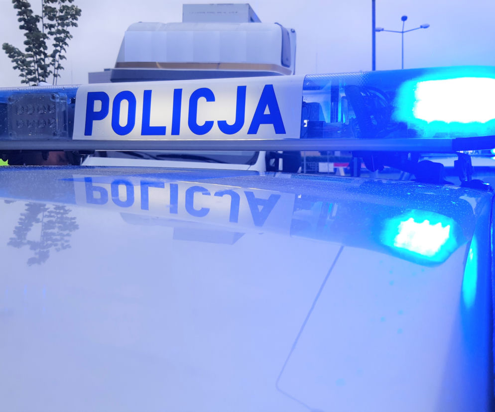 Pijany 20-latek zakończył ucieczkę na betonowych donicach