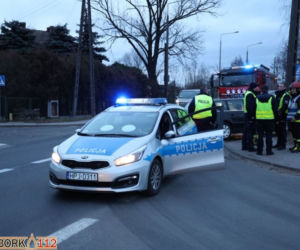 Kluczbork. Uciekał przed policją, staranował słup. Pradziwe problemy zaczeły się później