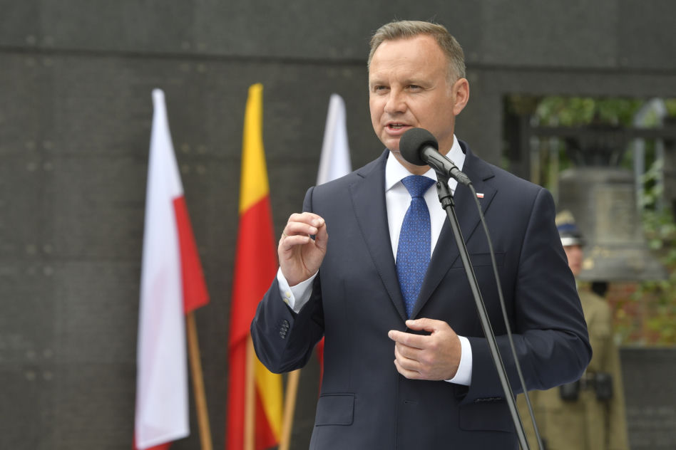  Andrzej Duda i Rafał Trzaskowski dziękują powstańcom