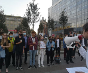 „Gdzie są dzieci z Michałowa?” – w Katowicach odbyła się cicha demonstracja