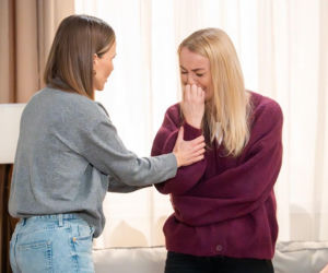 Pierwsza miłość, odcinek 4242. Emilka (Anna Ilczuk), Marta (Honorata Witańska)