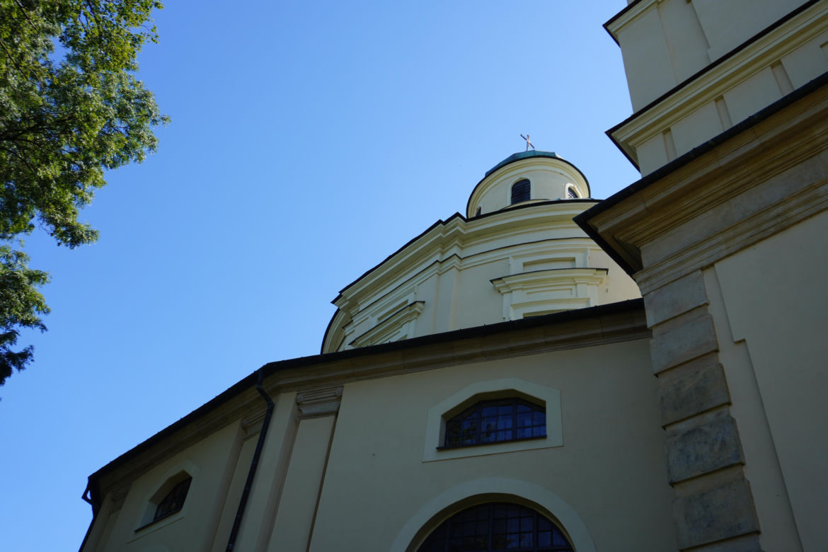 Klimontów. To miasto w woj. świętokrzyskim olśniewa średniowiecznym centrum