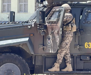 Turcja/ Władze: co najmniej cztery osoby nie żyją, 20 rannych w strzelaninie w szkole.