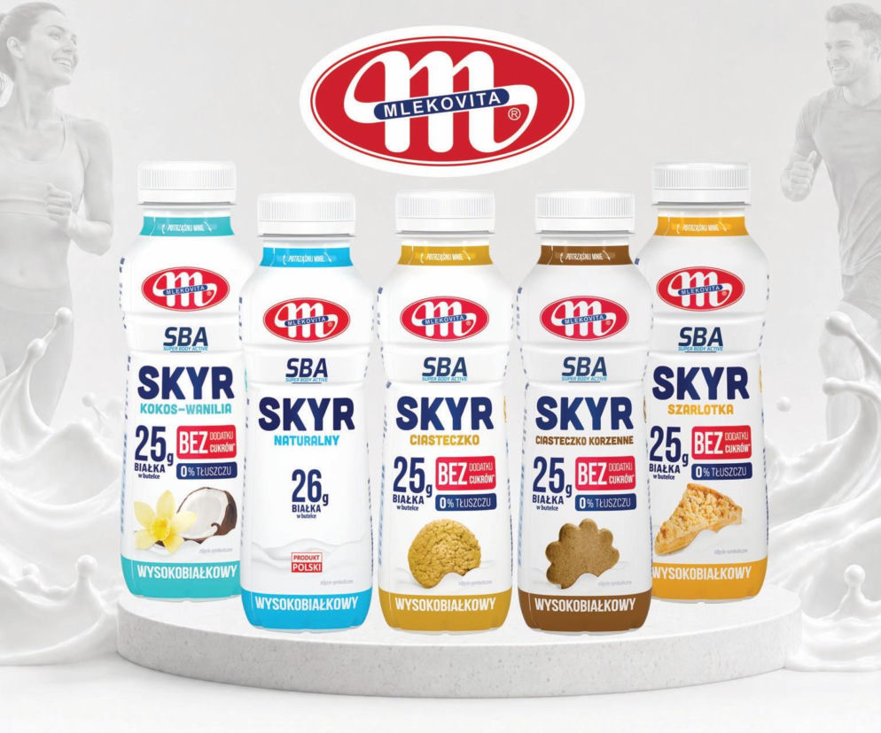 Butelki Skyr Super Body Active Mlekovita na tle sylwetek biegaczy. O produktach wysokobiałkowych przeczytasz na Eska.
