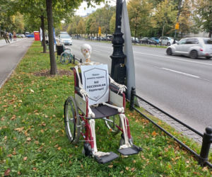 Białe miasteczko 2.0. Protest medyków 14.09.2021
