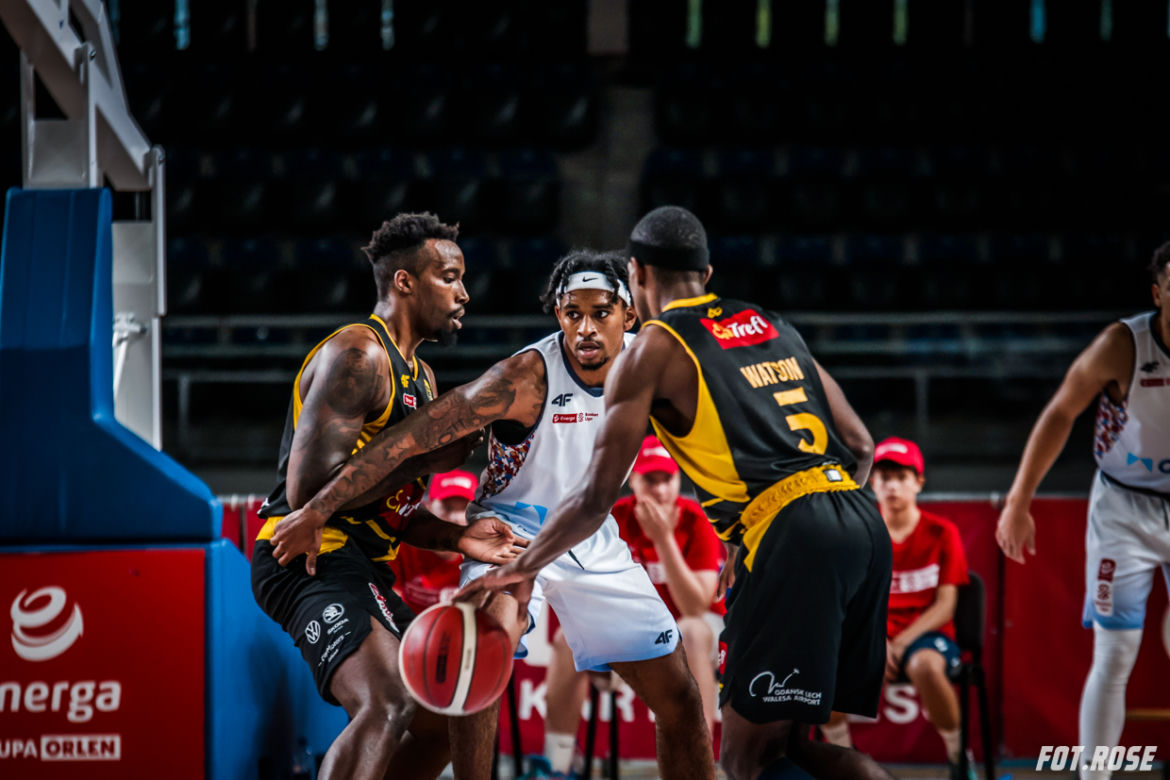 Twarde Pierniki Toruń - Trefl Sopot, zdjęcia z inauguracyjnego sezon 2022/23 meczu w Arenie Toruń