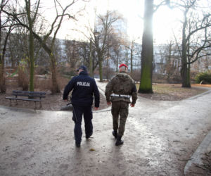 Policja patroluje Bydgoszcz wspólnie z Żandarmerią Wojskową