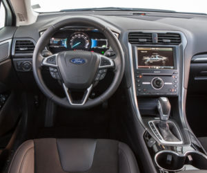 Ford Mondeo Hybrid 2015