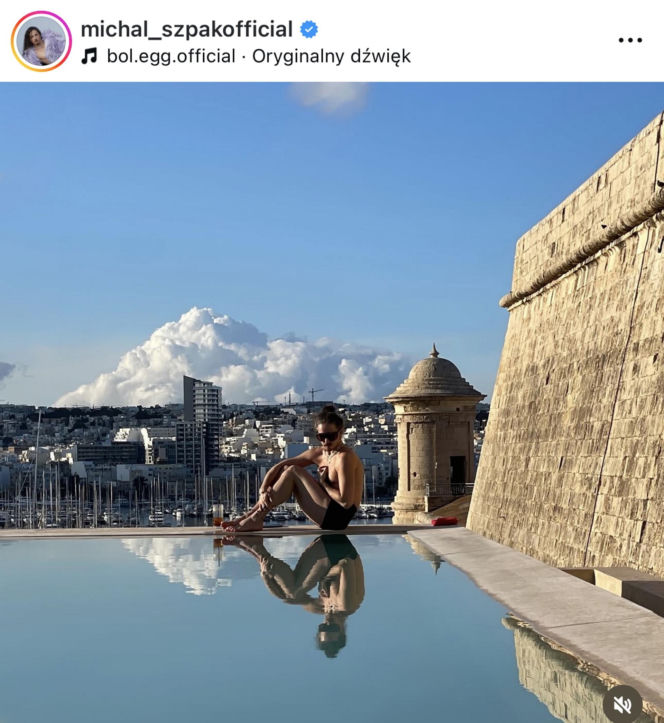 Gwiazdy w bikini na święta