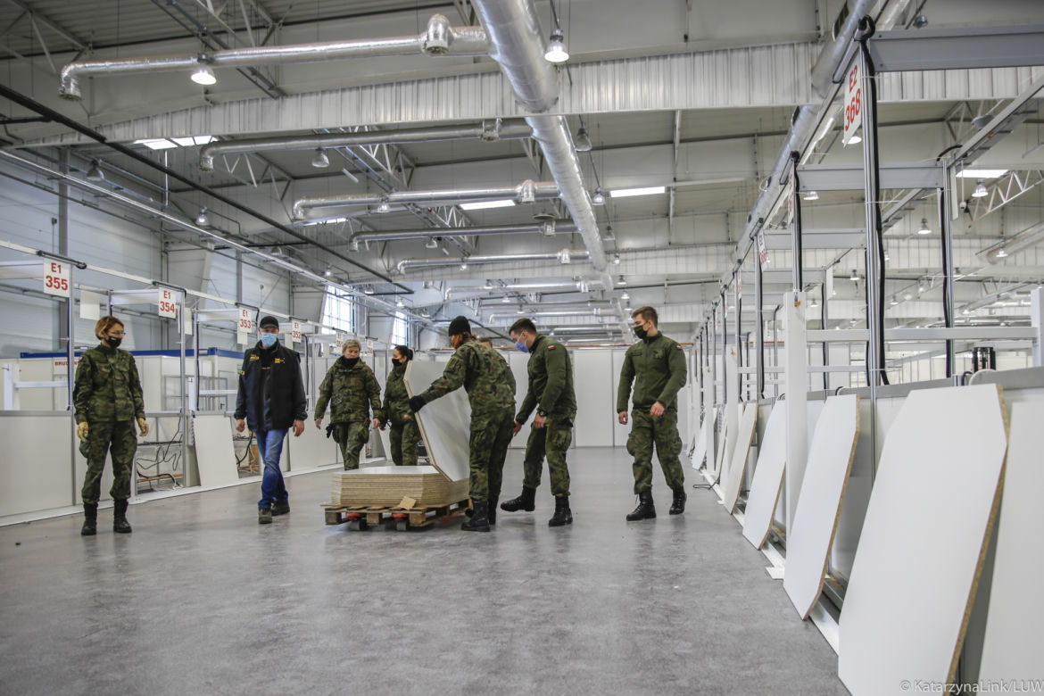 SZPITAL TYMCZASOWY w Targach Lublin. Zdjęcia z 26.11.2020 r.