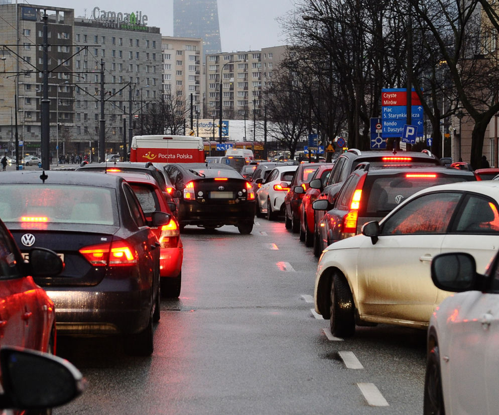  Drogowy paraliż w Warszawie. Miasto stanęło 
