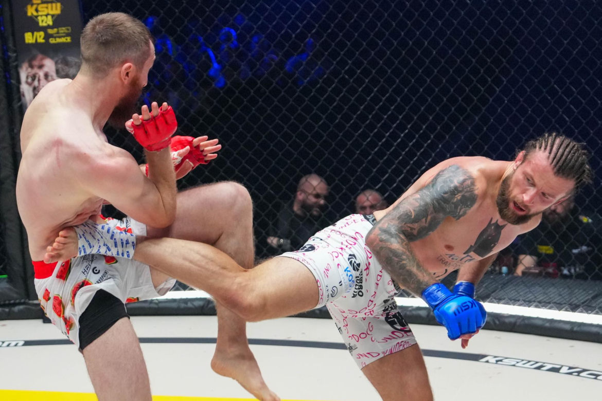 XTB KSW 121. Potężny cios w krocze, trybuny zamarły!