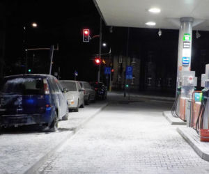 Podpalił na stacji samochód