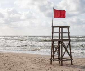 Sinice Świnoujście. Czy w Świnoujściu można się kąpać 23.07? Flaga, warunki pogodowe