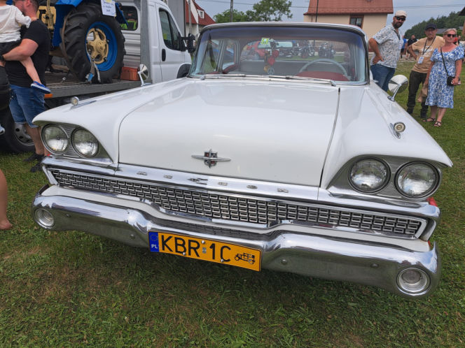 3. Gminny Zlot Zabytków Motoryzacji i Papajów w Ładnej