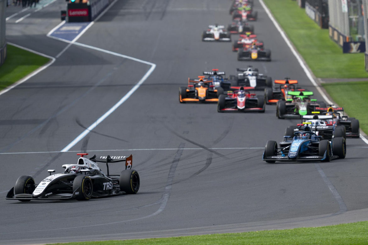 Pierwsze sukcesy Romana Bilińskiego w Formule 3! 