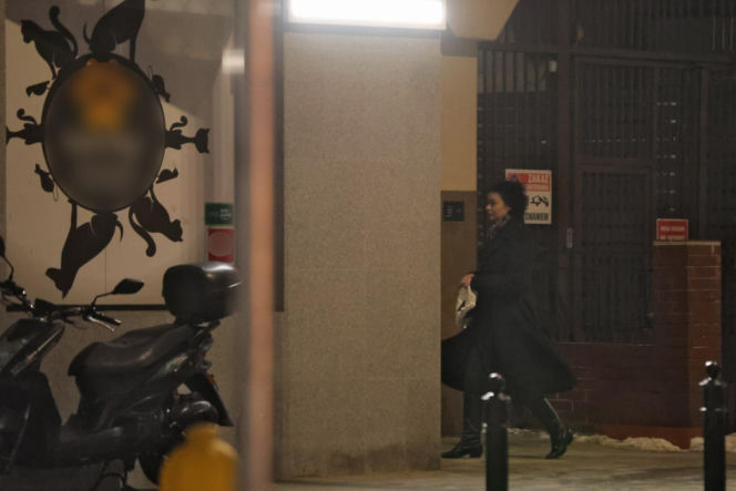 Anna Maria Żukowska buszuje w kwiatach