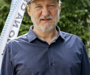 Robert Więckiewicz zaczynał w technikum budowlanym. Tak wyglądała jego niezwykła metamorfoza