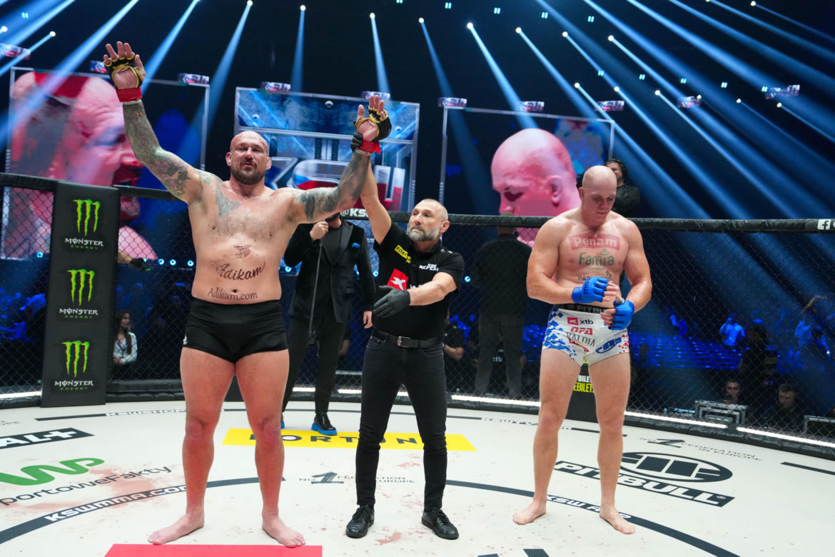 KSW 111: Phil De Fries - Stefan Vojcak
