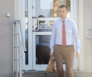 Kosiniak-Kamysz. Partyjną limuzyną po leki