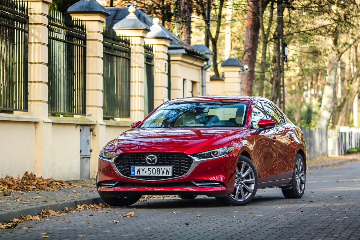 Mazda 3 Sedan 2.0 SKYACTIV-X 180 KM 6MT Enso