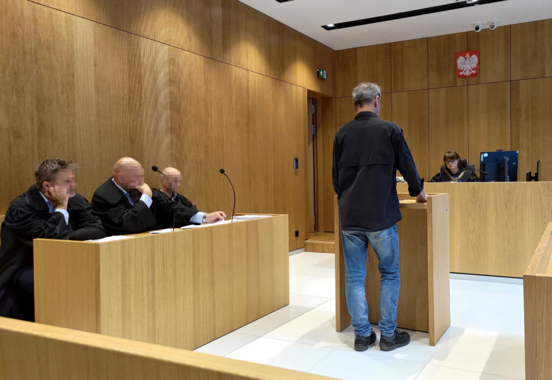 Olaf odpowiada za śmierć Ani. Jego ojciec szokuje przed sądem